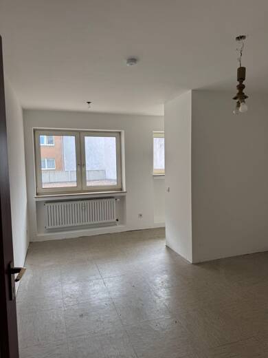 Wohnung zur Miete 395 € 1 Zimmer 24 m² 1. Geschoss frei ab 01.07.2025 Buchheimer Straße 26-28 Mülheim Köln 51063