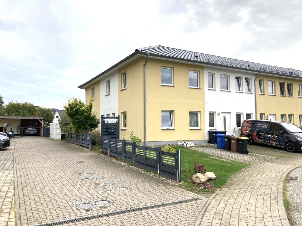 Reihenendhaus zum Kauf 449.000 € 4 Zimmer 113 m²<br/>Wohnfläche 321 m²<br/>Grundstück Gehlsdorf Rostock 18147