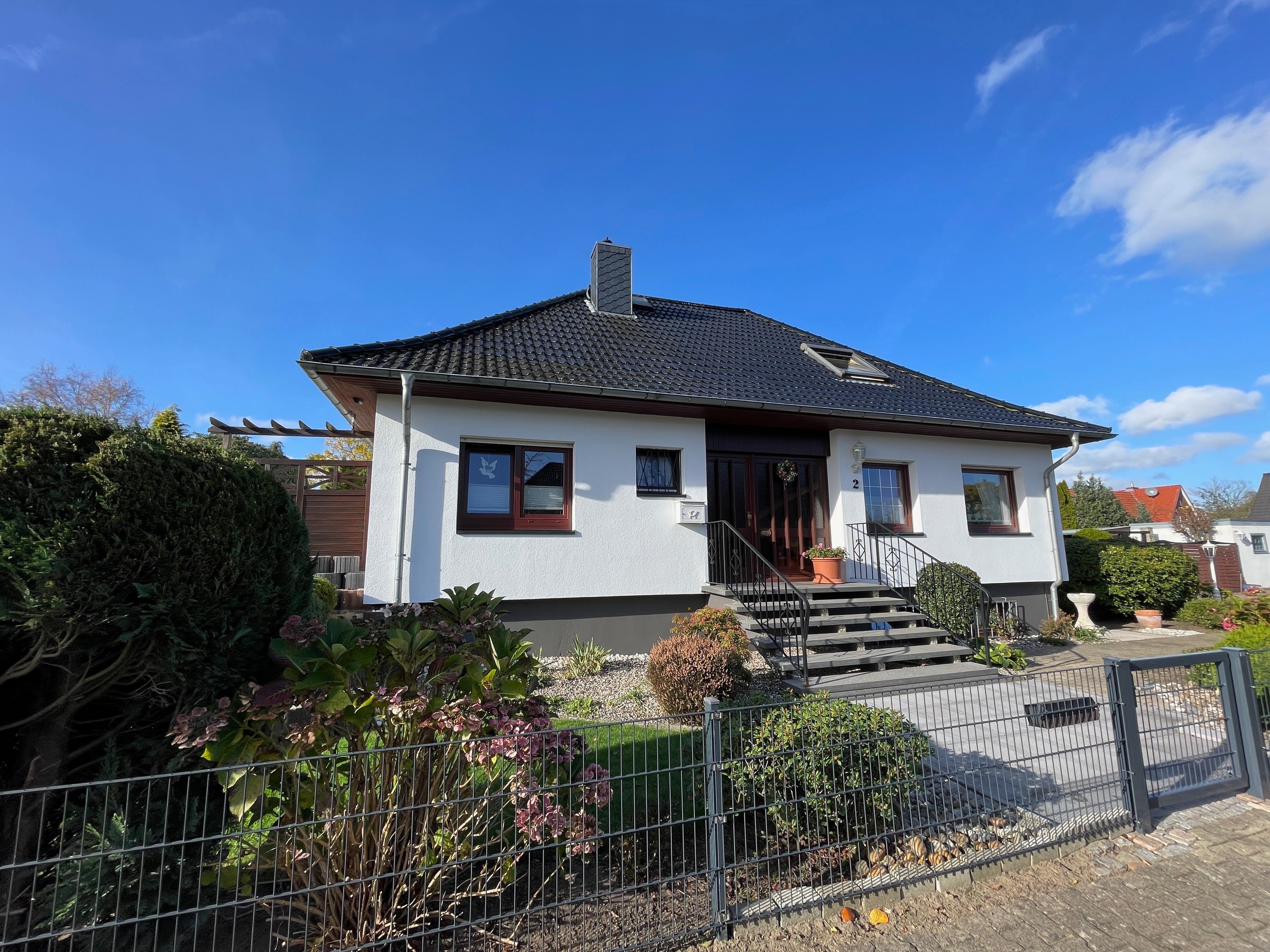 Einfamilienhaus zum Kauf 449.000 € 6 Zimmer 160 m²<br/>Wohnfläche 925 m²<br/>Grundstück Hohnstorf Hohnstorf (Elbe) 21522