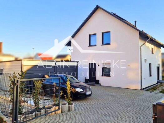 Einfamilienhaus zum Kauf 450.000 € 5 Zimmer 135 m² 670 m² Grundstück Limbach-Oberfrohna 09212