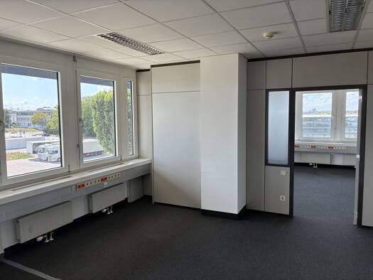Bürofläche zur Miete 9,50 € 174 m² Bürofläche Schwechat 2320