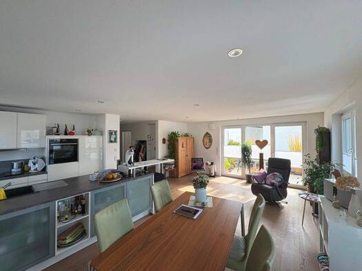 Wohnung zum Kauf 499.000 € 4,5 Zimmer 90 m² 2. Geschoss Mettingen Esslingen am Neckar / Mettingen 73733