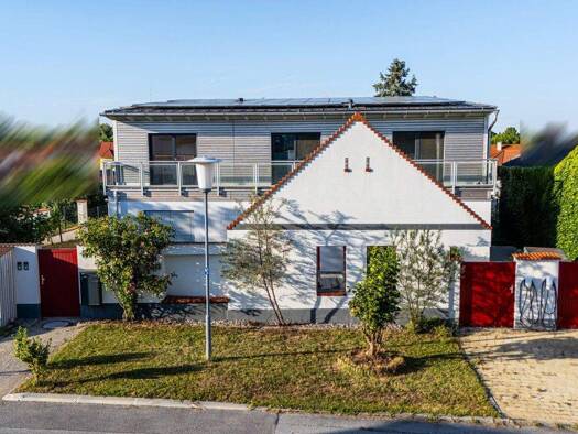 Haus zum Kauf 899.000 € 1.294 m² Grundstück Gattendorf 2474