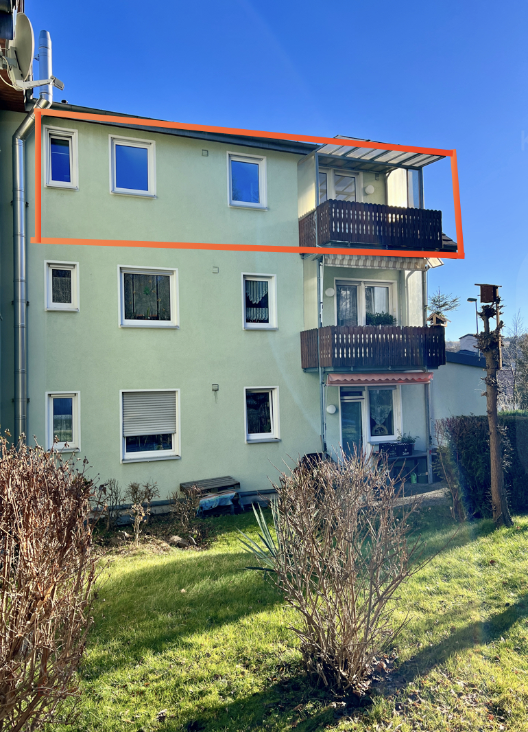 Wohnung zum Kauf 85.000 € 4 Zimmer 105 m²<br/>Wohnfläche Auerbach Auerbach 08209