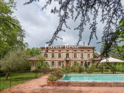 Einfamilienhaus zum Kauf 1.995.000 € 14 Zimmer 750 m² 60.000 m² Grundstück Ambres 81500