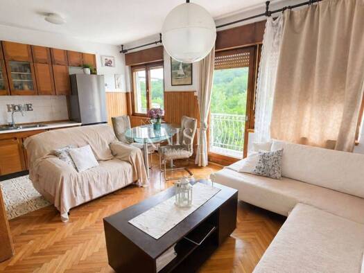 Wohnung zur Miete 1.800 € 4 Zimmer 90 m² 1. Geschoss Novi Vinodolski Novi Vinodolski