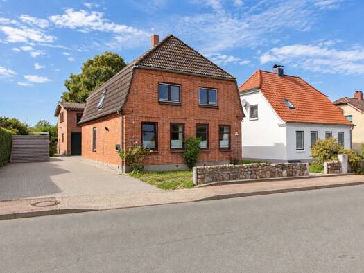 Mehrfamilienhaus zum Kauf 295.000 € 8 Zimmer 223,8 m² 666 m² Grundstück Gelting 24395