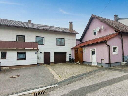 Einfamilienhaus zum Kauf 160.000 € 690 m² Grundstück Heidenreichstein 3860