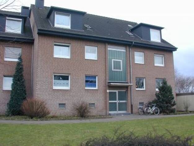 Wohnung zur Miete nur mit Wohnberechtigungsschein 314 € 2,5 Zimmer 71,4 m² 2. Geschoss frei ab 01.10.2026 Grünstr. 17 Eppinghoven Dinslaken 46535