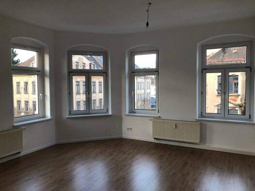 Wohnung zur Miete 315 € 3 Zimmer 83,4 m² 2. Geschoss Friedrich-Schneider-Straße 8 Zittau 02763