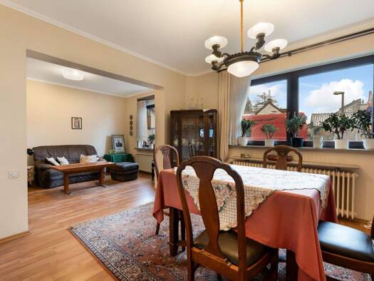 Mehrfamilienhaus zum Kauf 322.000 € 8 Zimmer 212 m² 248 m² Grundstück Wesseling 50389