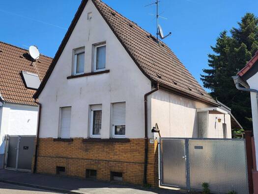 Einfamilienhaus zum Kauf 330.000 € 4 Zimmer 86 m² 387 m² Grundstück frei ab sofort Griesheim 64347