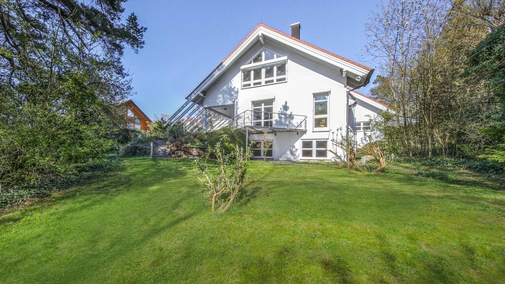 Einfamilienhaus zum Kauf provisionsfrei 1.550.000 € 5,5 Zimmer 357 m² 1.448 m² Grundstück Döffingen Grafenau 71120
