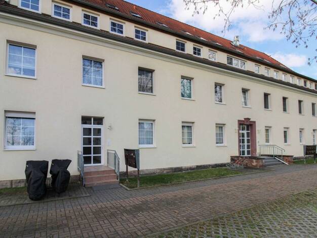 Wohnung zum Kauf 69.000 € 2 Zimmer 46 m² 2. Geschoss Merseburg Merseburg (Saale) 06217