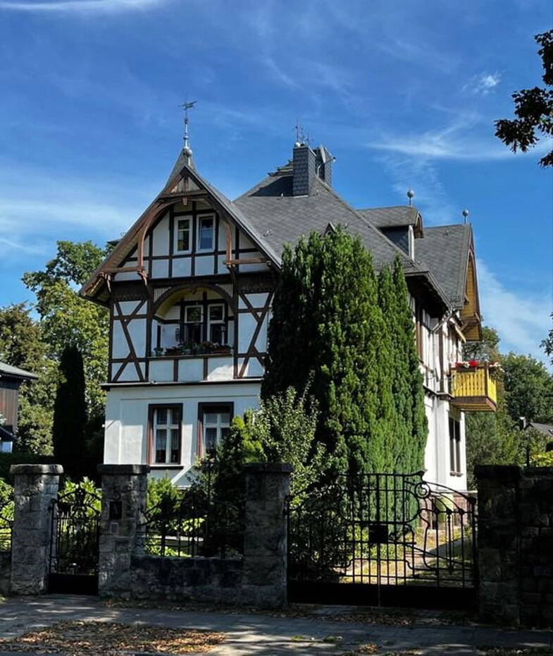 Mehrfamilienhaus zum Kauf provisionsfrei 980.000 € 12 Zimmer 300 m² 1.122 m² Grundstück Hessenwinkel Berlin 12589