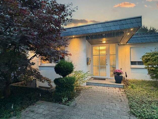 Bungalow zum Kauf 749.000 € 4 Zimmer 132 m² 863 m² Grundstück Vierlinden Duisburg 47178