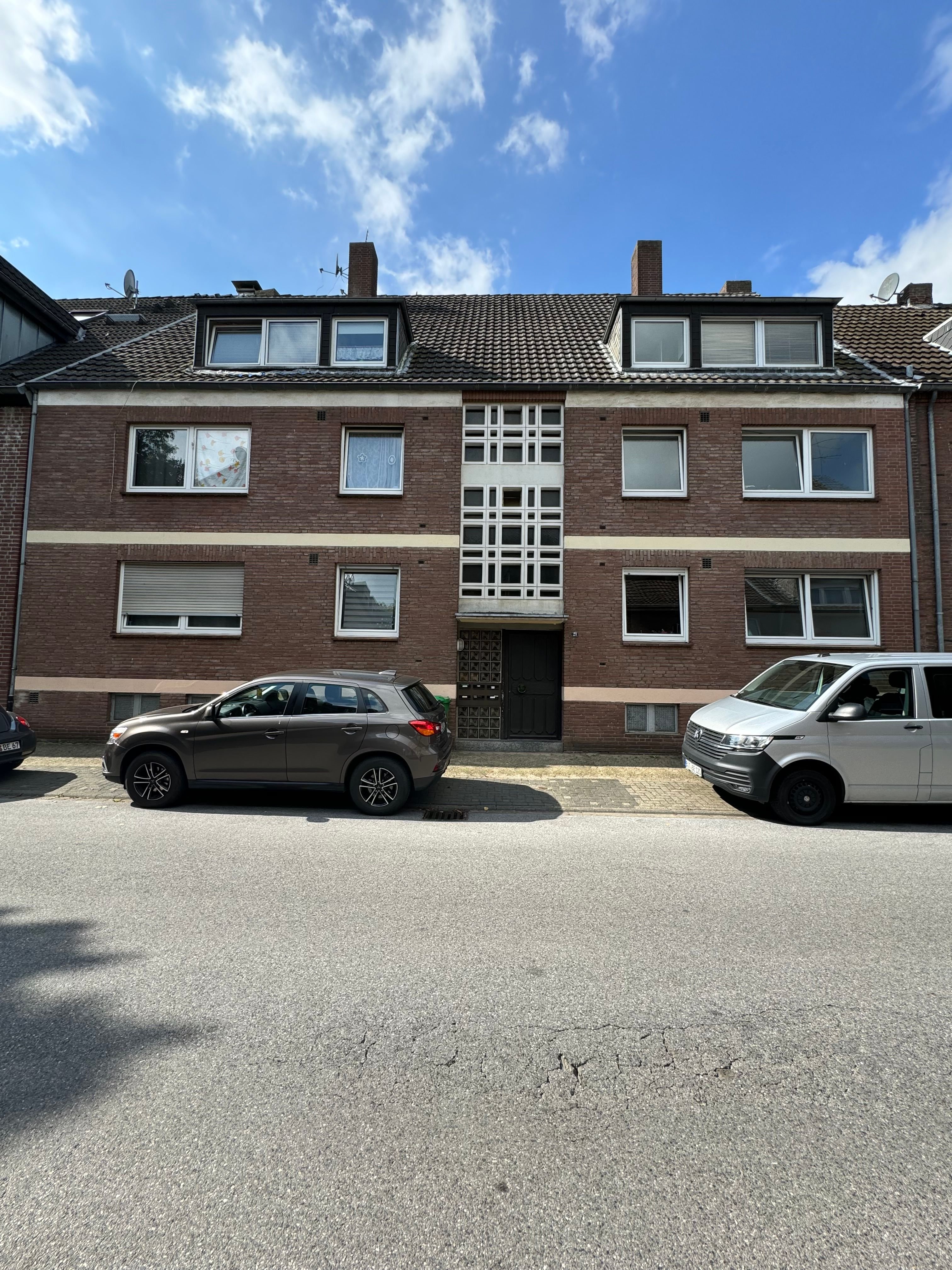 Mehrfamilienhaus zum Kauf als Kapitalanlage geeignet 539.000 € 18 Zimmer 437 m²<br/>Wohnfläche 363 m²<br/>Grundstück Emmerich Emmerich am Rhein 46446