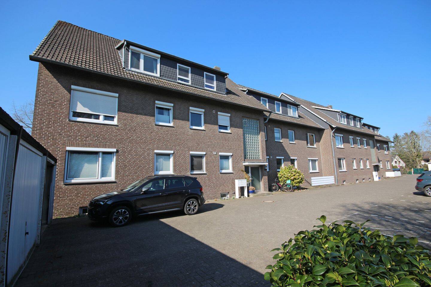 Immobilie in Weyhe - Attraktive, zentrumsnahe Eigentumswohnung mit Garage - Bild 1