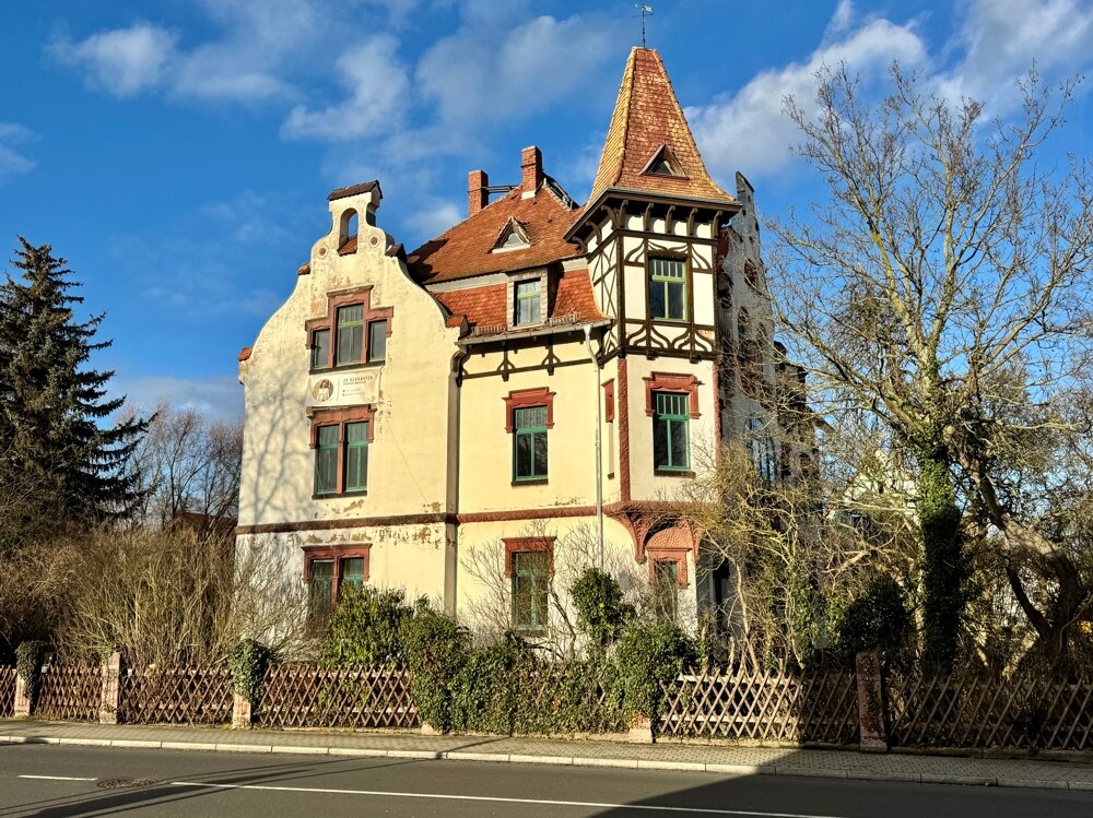 Mehrfamilienhaus zum Kauf 630.000 € 18 Zimmer 513 m²<br/>Wohnfläche 2.480 m²<br/>Grundstück Grimma Grimma 04668