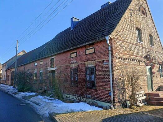 Einfamilienhaus zum Kauf 299.000 € 11 Zimmer 230 m² 9.300 m² Grundstück Schmilkendorf Lutherstadt Wittenberg 06889