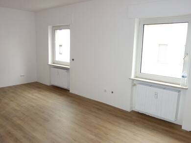 Mehrfamilienhaus zum Kauf als Kapitalanlage geeignet 1.200.000 € 9 Zimmer 255 m² Frankfurt 65936