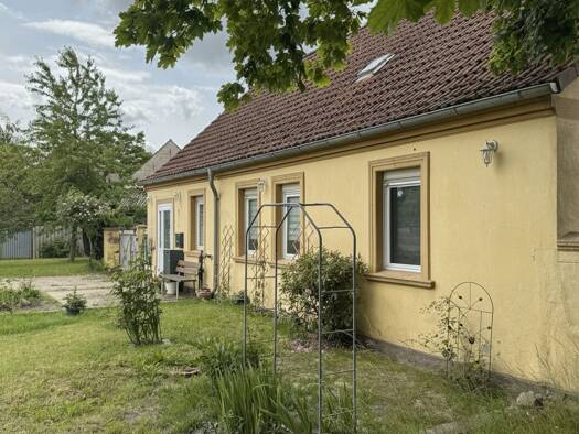 Einfamilienhaus zum Kauf provisionsfrei 177.000 € 4 Zimmer 99 m² 615 m² Grundstück Lögow Wusterhausen/Dosse 16845