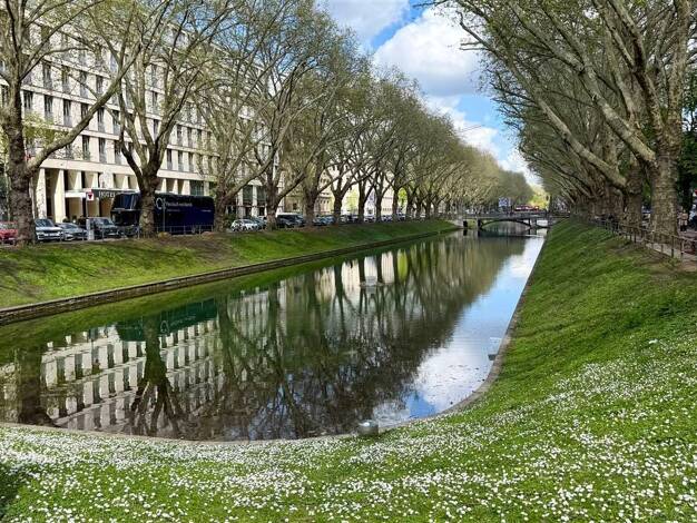 Kiosk zur Miete 765 € 40 m² Verkaufsfläche Friedrichstadt Stadtbezirk 3 40215