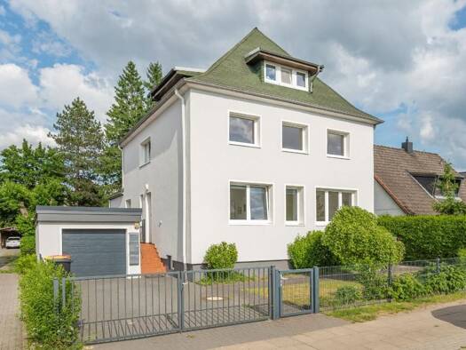 Mehrfamilienhaus zum Kauf 990.000 € 9 Zimmer 232 m² 805 m² Grundstück Rahlstedt Wandsbek 22149