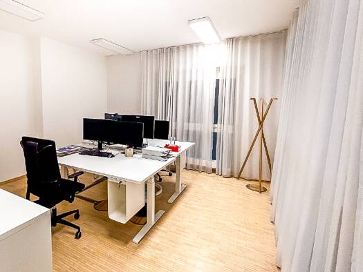 Bürofläche zur Miete provisionsfrei 17 € 198 m² Bürofläche teilbar ab 198 m² Au-Haidhausen München 81667