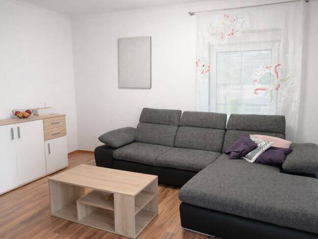 Wohnung zum Kauf 280.000 € 9 Zimmer 190 m² Rathenaustraße 18 Miesenbach Ramstein-Miesenbach 66877