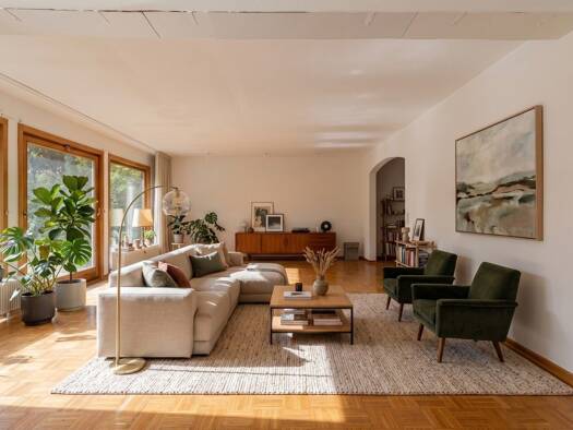 Mehrfamilienhaus zum Kauf 694.000 € 8 Zimmer 235,1 m² 595 m² Grundstück frei ab sofort Hofheim Hofheim am Taunus 65719