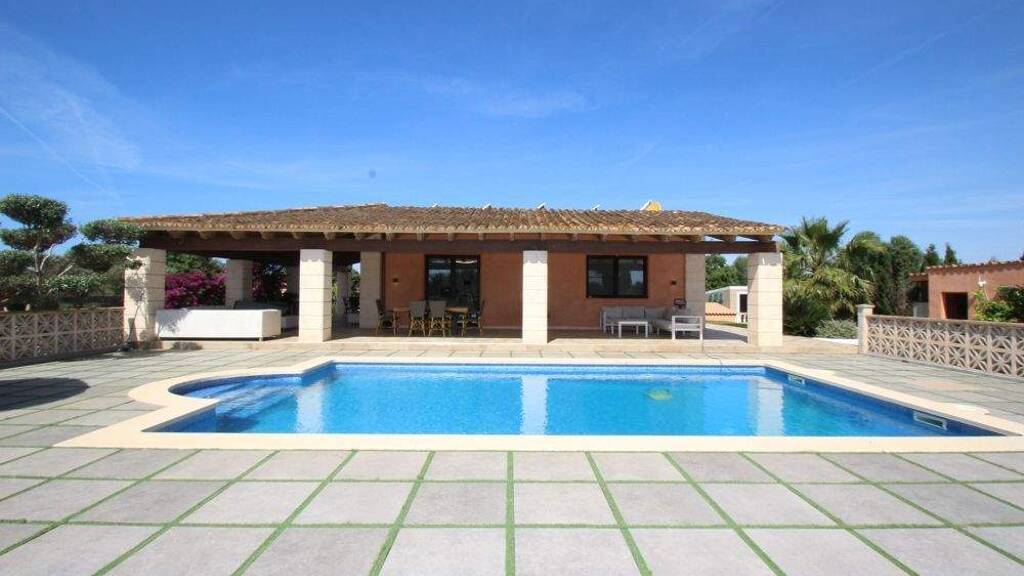 Einfamilienhaus zum Kauf 860.000 € 5 Zimmer 102 m² 3.241 m² Grundstück Llucmajor 07609