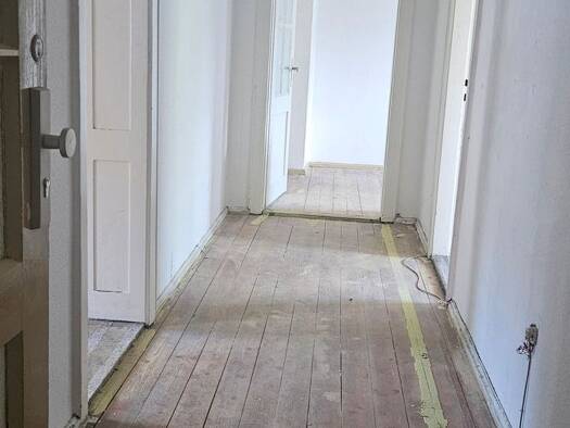 Wohnung zur Miete 595 € 3 Zimmer 86 m² Geschoss 4/5 frei ab sofort St Peter Nürnberg 90478