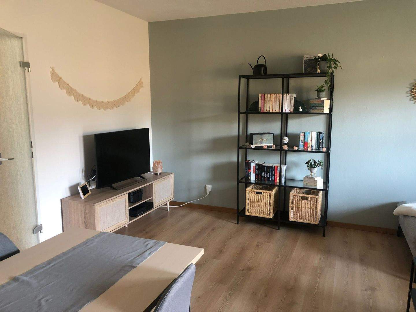 freundliche 2-Zi. EG-Whg. mit Terrasse/Garten + Carport für max. 1 Person – Luisenstraße 8, 93309 Kelheim – Vorschaubild 10