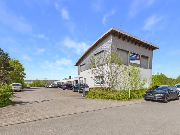 Sonstiges zum Kauf als Kapitalanlage geeignet 2.521,9 m² 13.587 m² Grundstück Bad Hersfeld 36251