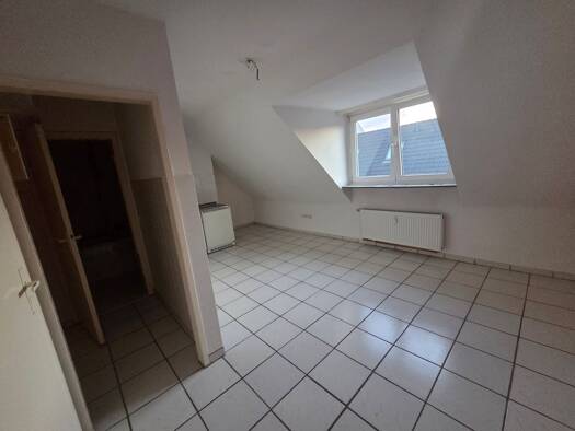 Studio zur Miete 760 € 1,5 Zimmer 33 m² frei ab sofort Deutz Innenstadt 50679
