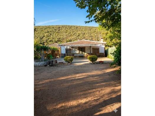 Villa zum Kauf 180.000 € 5 Zimmer 232 m² 1.500 m² Grundstück Piedrabuena 13100