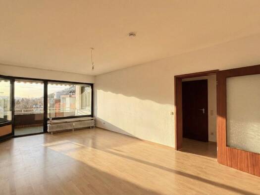 Wohnung zur Miete 800 € 3,5 Zimmer 95 m² Geschoss 3/5 frei ab 15.03.2026 Ostermeyerstraße 11 Nordstadt Hameln 31787