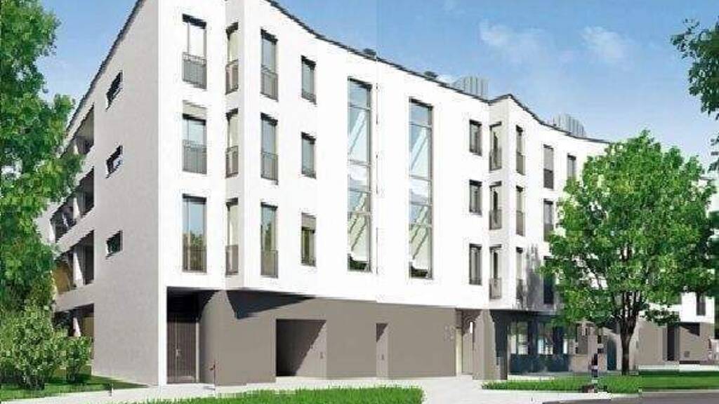 Sonstiges zum Kauf 6.750.000 € 72 Zimmer 4.000 m² 2.450 m² Grundstück Altstadt Landshut 84028