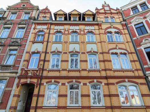 Mehrfamilienhaus zum Kauf 349.000 € 16 Zimmer 477 m² 350 m² Grundstück Döbeln 04720