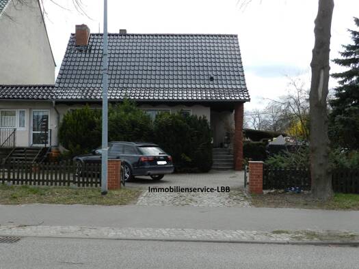 Einfamilienhaus zum Kauf 360.000 € 7 Zimmer 177 m² 1.159 m² Grundstück frei ab sofort Rathenow Rathenow 14712