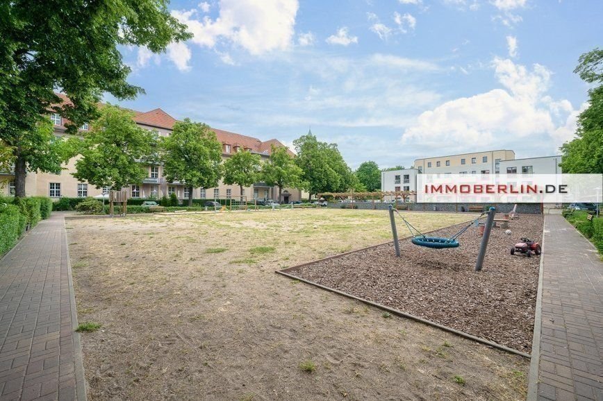 Wohnung zum Kauf 379.000 € 4 Zimmer 101 m²<br/>Wohnfläche ab sofort<br/>Verfügbarkeit Spandau Berlin 13585