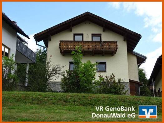 Einfamilienhaus zum Kauf 215.000 € 6 Zimmer 120 m² 682 m² Grundstück Zwiesel Zwiesel 94227