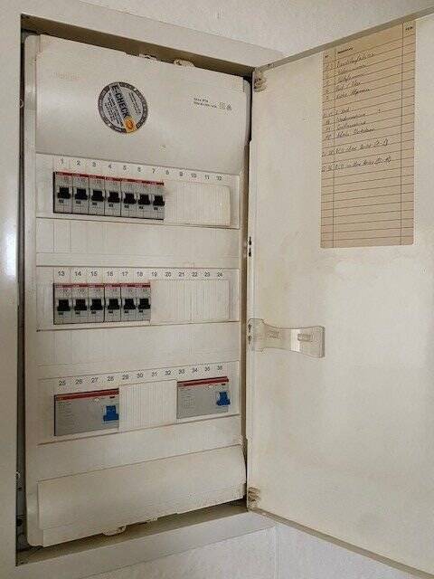 Property thumbnail 12