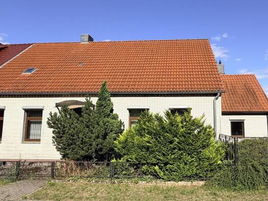 Einfamilienhaus zum Kauf provisionsfrei 134.000 € 5 Zimmer 128 m² 992 m² Grundstück frei ab sofort Jävenitz Gardelegen 39638