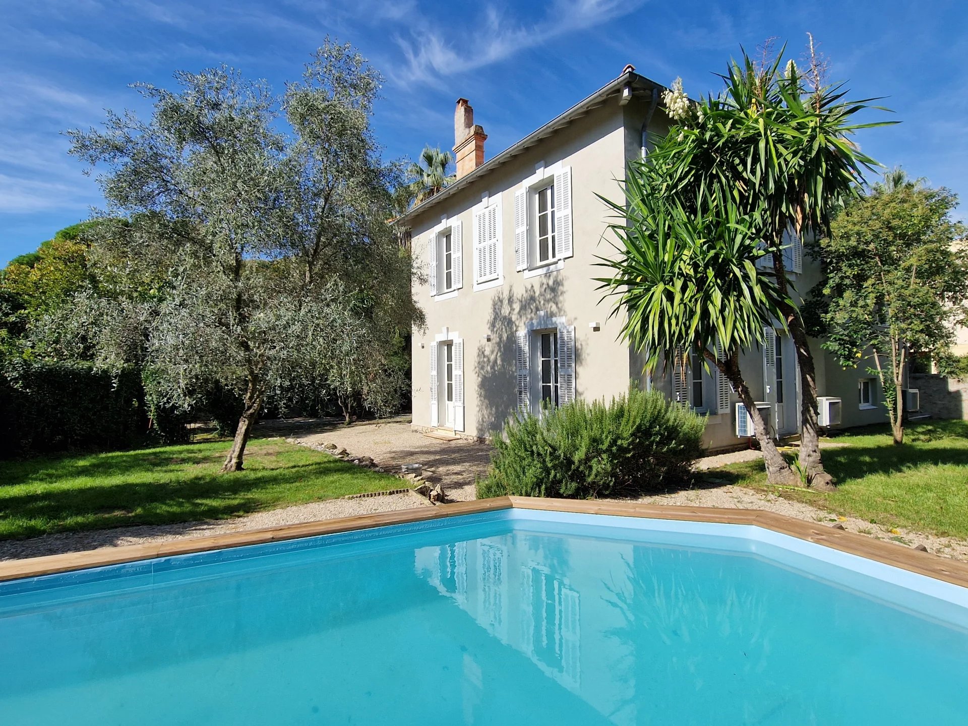 Einfamilienhaus zum Kauf 1.190.000 € 8 Zimmer 169,7 m²<br/>Wohnfläche 1.059 m²<br/>Grundstück Place de Gaulle ANTIBES 06600