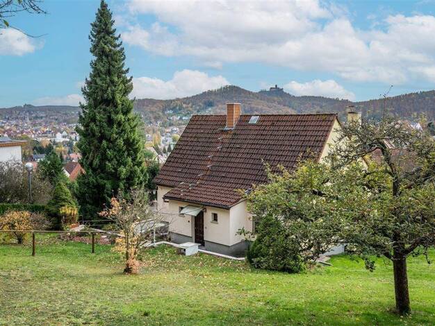 Einfamilienhaus zum Kauf 259.000 € 4 Zimmer 100 m² 765 m² Grundstück frei ab sofort Kiefernweg 5 Eisenach Eisenach , Thür 99817