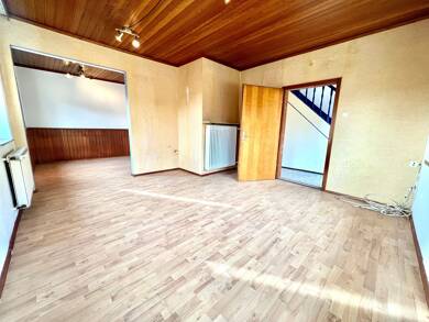Einfamilienhaus zum Kauf provisionsfrei 249.900 € 7 Zimmer 144 m² 387 m² Grundstück frei ab sofort Litzendorfer Straße 10 Schammelsdorf Litzendorf 96123