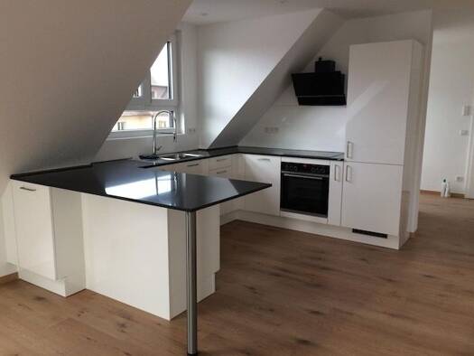 Wohnung zur Miete 890 € 2,5 Zimmer 65 m² Geschoss 2/3 frei ab 12.01.2026 Herzogenaurach 91074