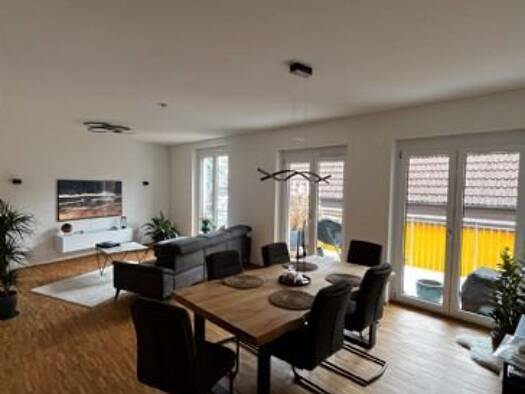 Wohnung zur Miete 1.080 € 3,5 Zimmer 90 m² Geschoss 1/3 frei ab 01.02.2026 Hans-Bardon Straße 11a Wertheim 97877